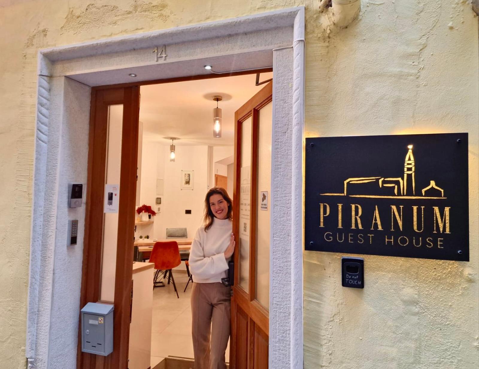 Piranum Guesthouse Esterno foto